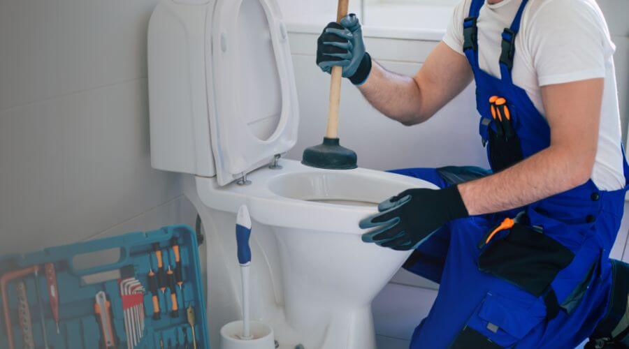 Expert burst pipe repair services in Idaville, IN